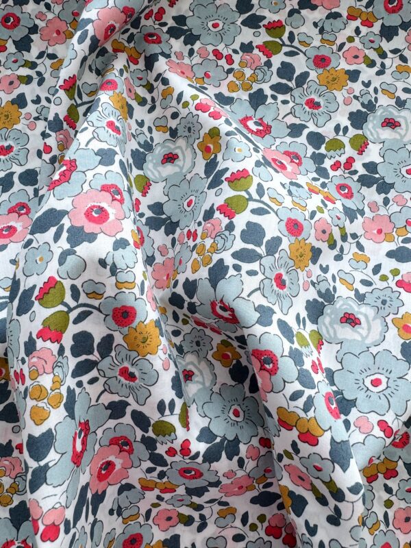Liberty Fabric Betsy P - Image 2